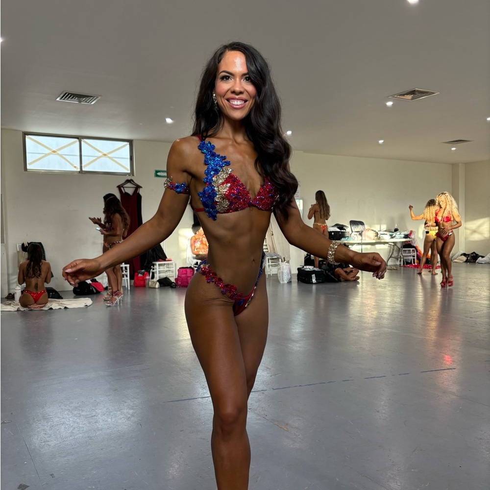 Elegant Red and Blue Women's FMG Bikini